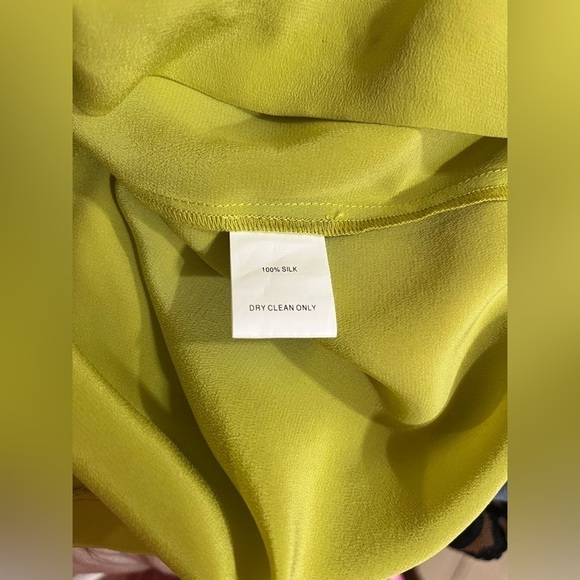 Trina Turk embellished sequin 100% silk sleeveless top NWT - Picture 5 of 5